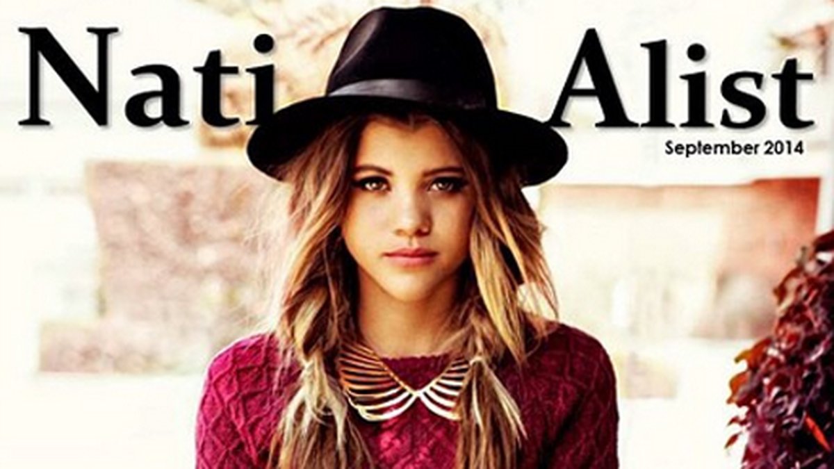 Här poserar hon på omslaget på ett magasin. 